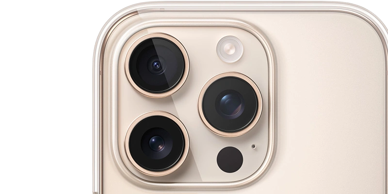 Чехлы для iPhone 16 Pro