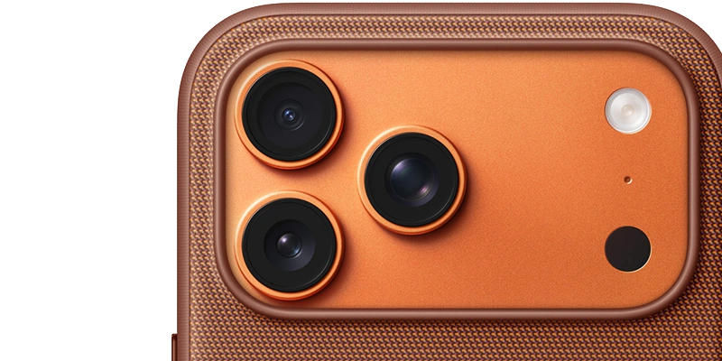 Чехлы для iPhone 17 Pro Max